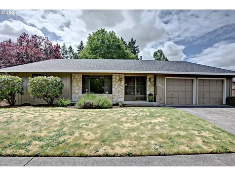 2016 Se Tanager Circle Hillsboro OR 97123