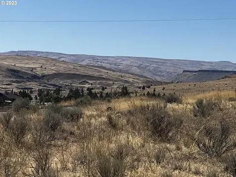 Highway 197 Maupin OR 97037