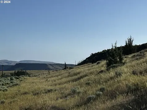 Highway 197 Maupin OR 97037