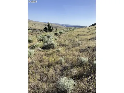 Highway 197 Maupin OR 97037
