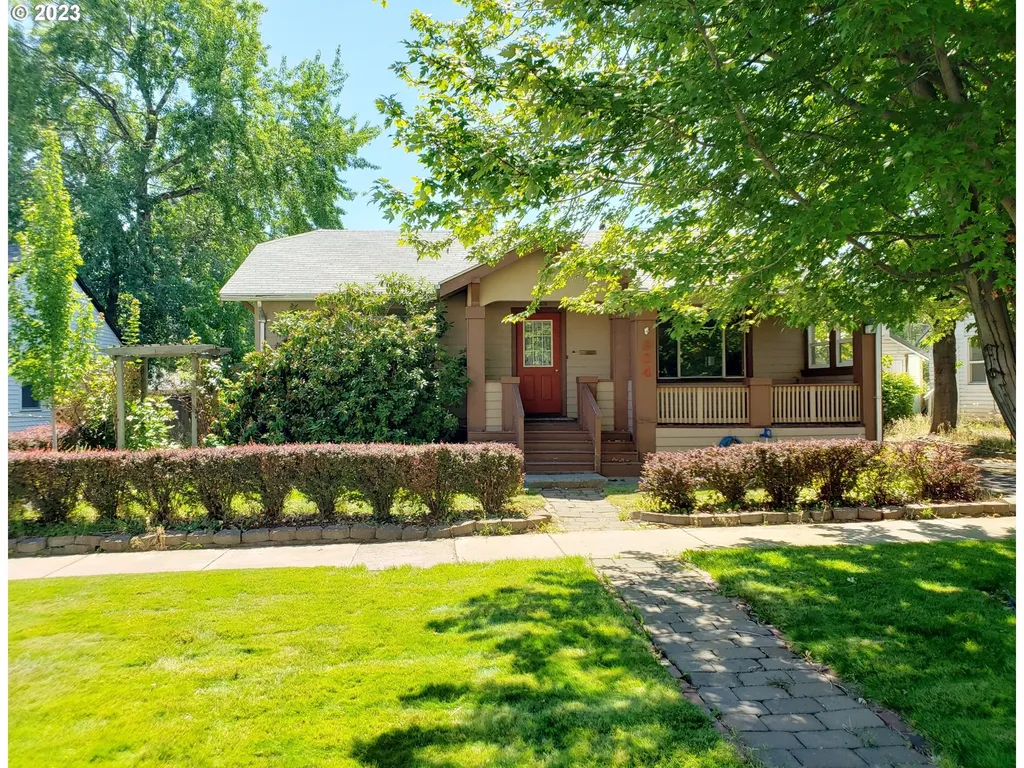 904 K Avenue La Grande OR 97850