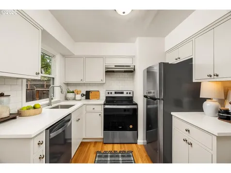 1435 NE Mason Street Portland OR 97211