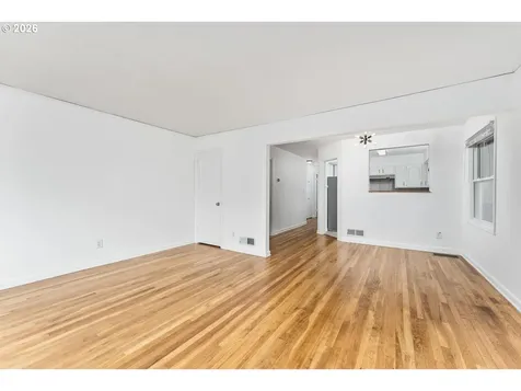 1435 NE Mason Street Portland OR 97211