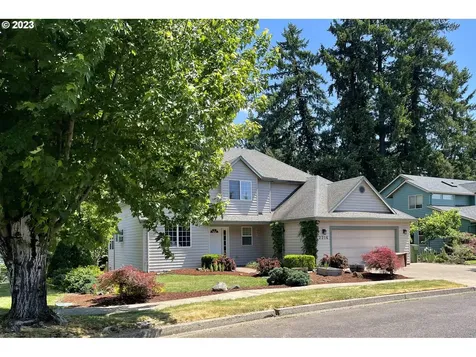 2216 N Thorne Street Newberg OR 97132