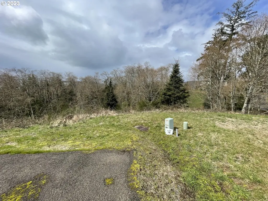 Lot 19 North Ridge Drive Bay City OR 97107