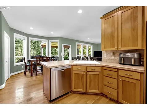 12412 Nw 47th Avenue Vancouver WA 98685