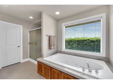 12412 Nw 47th Avenue Vancouver WA 98685