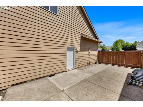 12412 Nw 47th Avenue Vancouver WA 98685