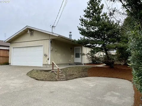 520 Fulton Avenue Coos Bay OR 97420