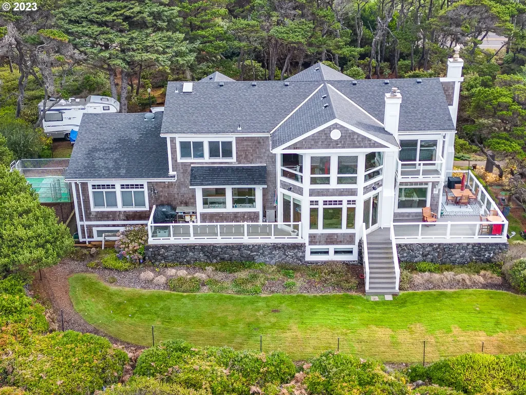 11960 Nw Short Street Seal Rock OR 97376