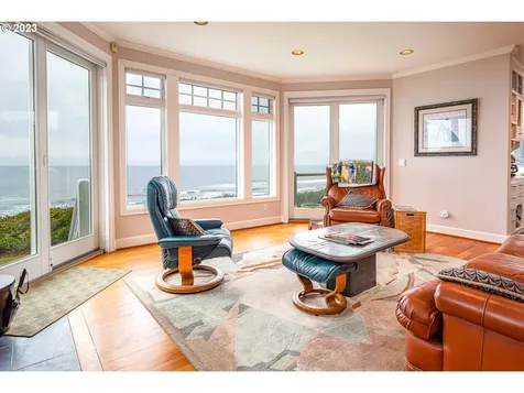 11960 Nw Short Street Seal Rock OR 97376