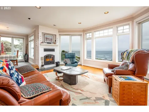 11960 Nw Short Street Seal Rock OR 97376