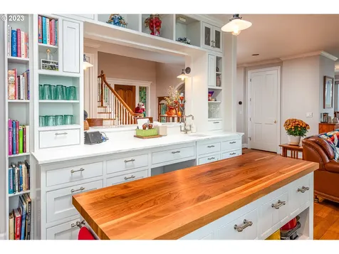 11960 Nw Short Street Seal Rock OR 97376