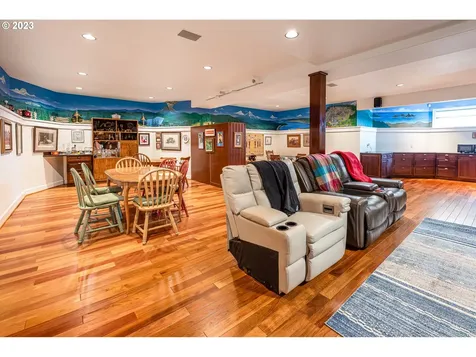 11960 Nw Short Street Seal Rock OR 97376