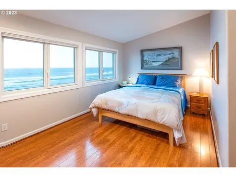 11960 Nw Short Street Seal Rock OR 97376
