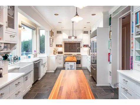 11960 Nw Short Street Seal Rock OR 97376