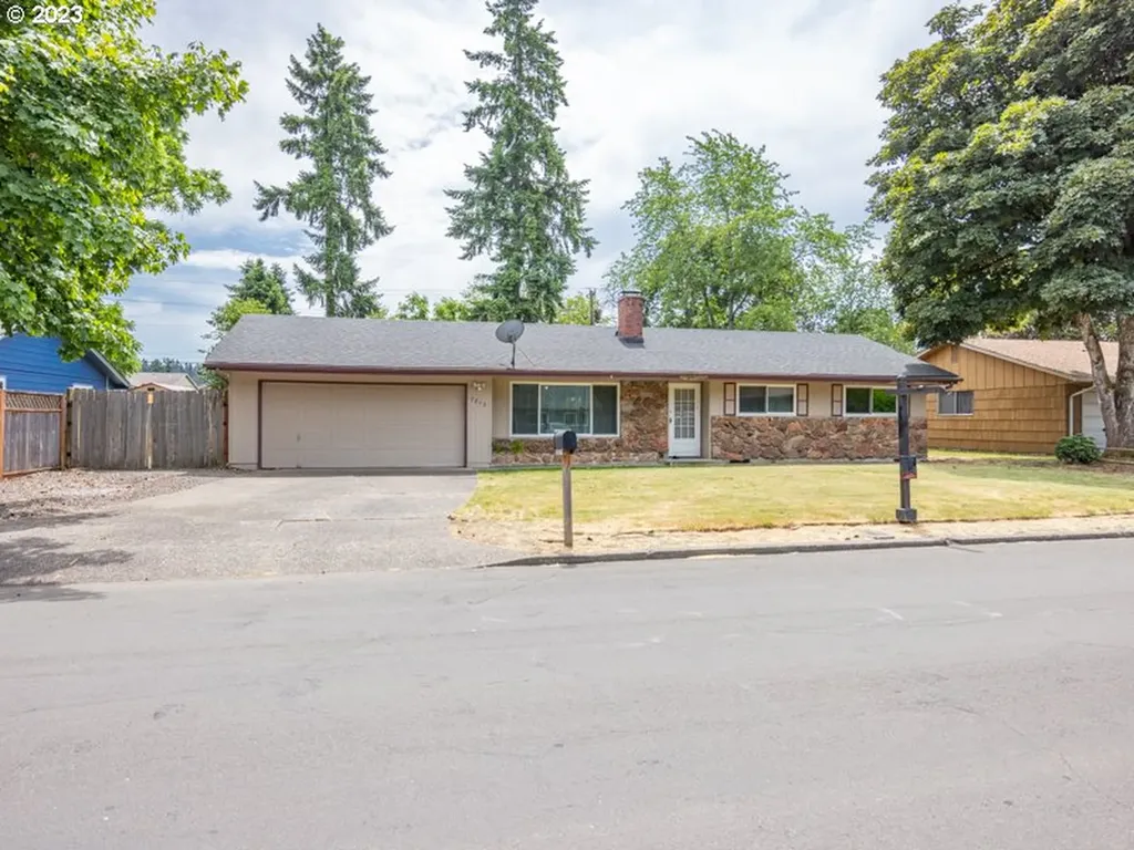7813 Ne Royal Street Vancouver WA 98662