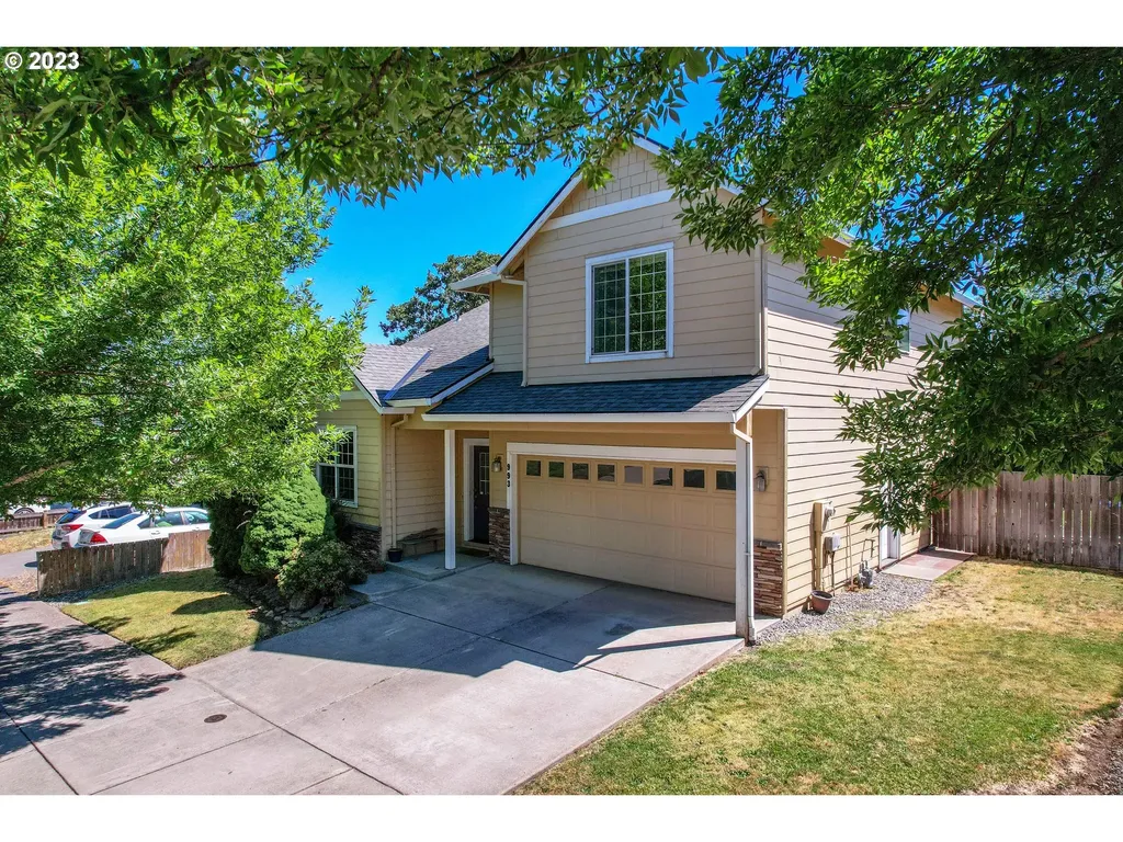 993 28th Street Hood River OR 97031