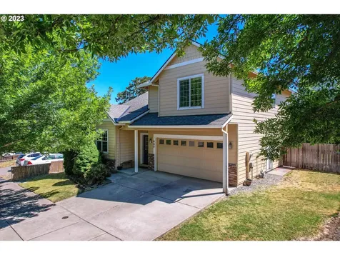 993 28th Street Hood River OR 97031