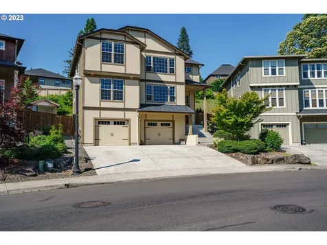 5081 G Street Washougal WA 98671