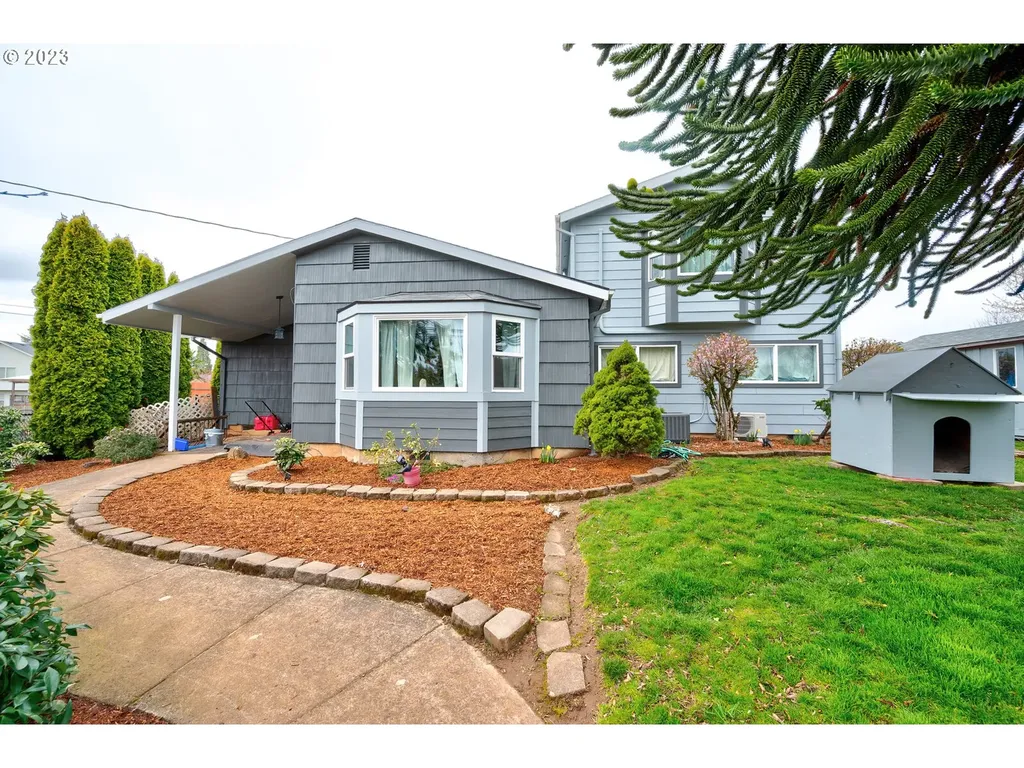 19249 Carmelita Drive Oregon City OR 97045