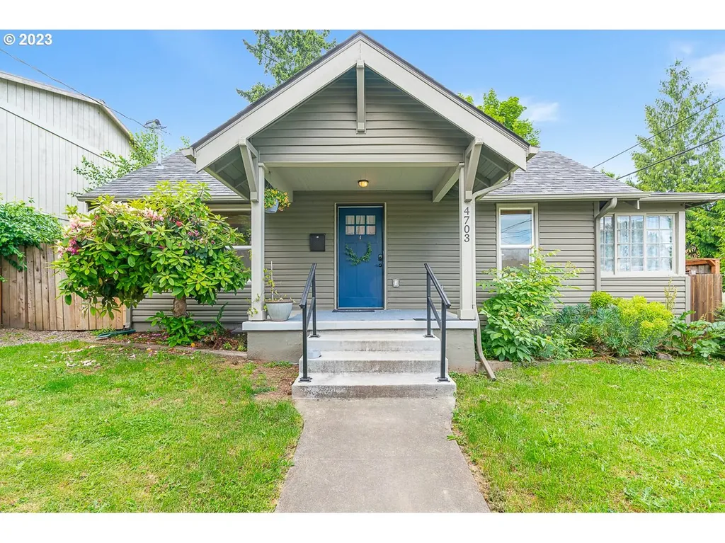 4703 Se 36th Place Portland OR 97202