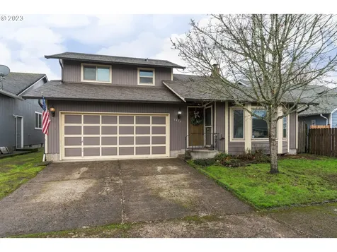 1419 T Street Springfield OR 97477