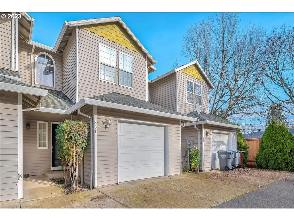 331 Se Brookwood Avenue Hillsboro OR 97123