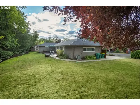 9040 SW Rambler Lane Portland OR 97223