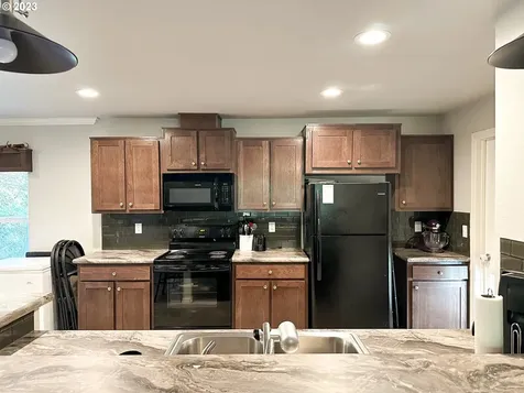 40976 Old Highway 30 Astoria OR 97103