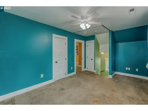 5344 SE 115th Avenue Portland OR 97266
