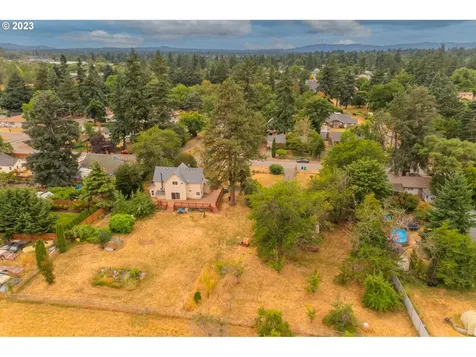 5344 SE 115th Avenue Portland OR 97266