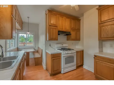 5344 SE 115th Avenue Portland OR 97266