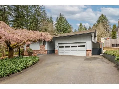 235 Lone Oak Road Longview WA 98632