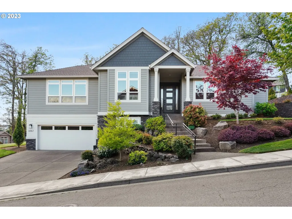 6067 Pikes Pass Street Se Salem OR 97306