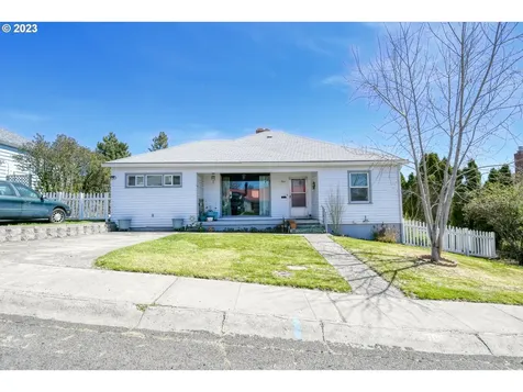 706 NW 10th Street Pendleton OR 97801