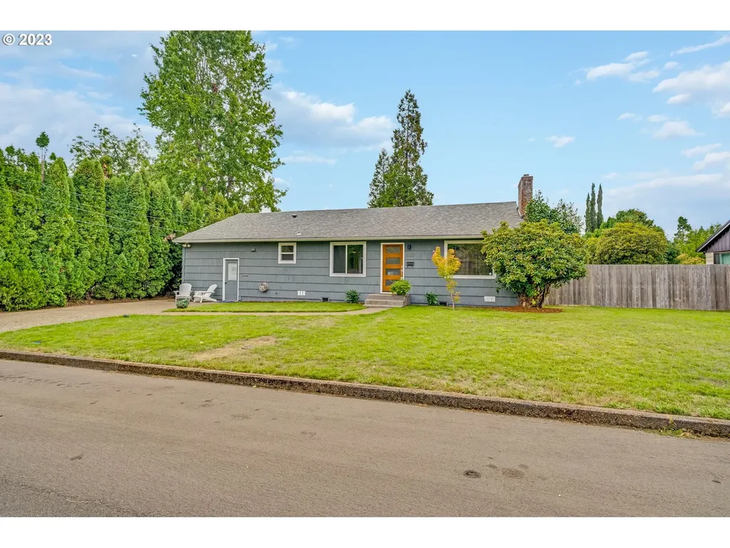 620 Nw 16th Street Mcminnville OR 97128