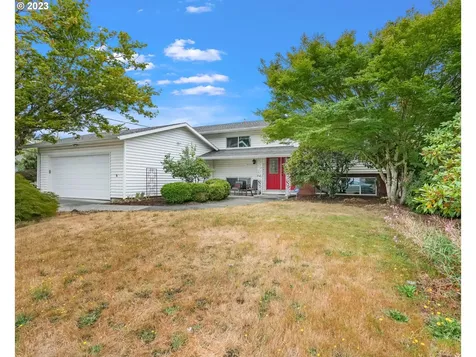17612 Ne Wasco Street Portland OR 97230