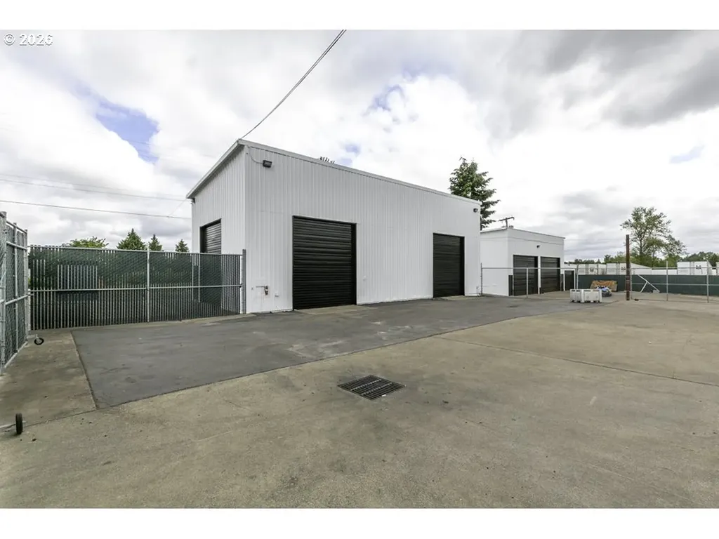 3620 Mainline Drive NE Salem OR 97301