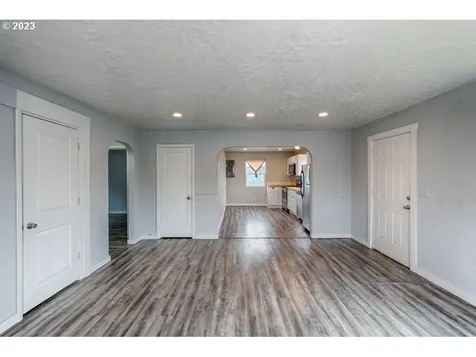 3620 Mainline Drive NE Salem OR 97301