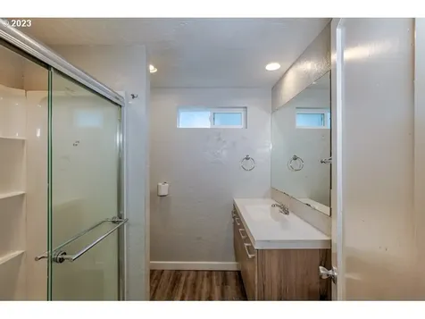 3620 Mainline Drive NE Salem OR 97301