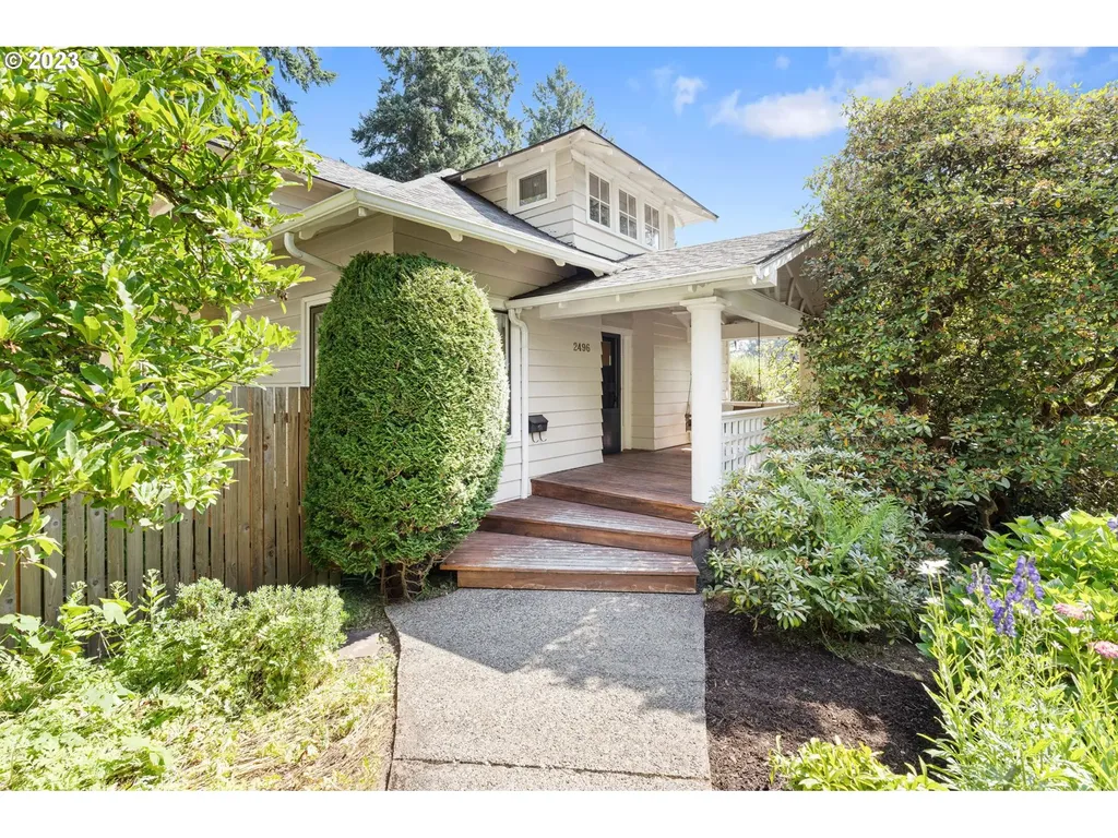 2496 Sw Arden Road Portland OR 97201