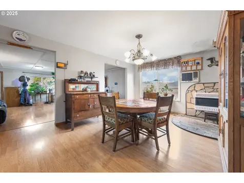 321 NE 8th Street Madras OR 97741
