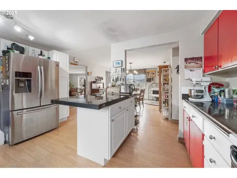 321 NE 8th Street Madras OR 97741