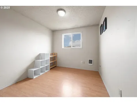 321 NE 8th Street Madras OR 97741
