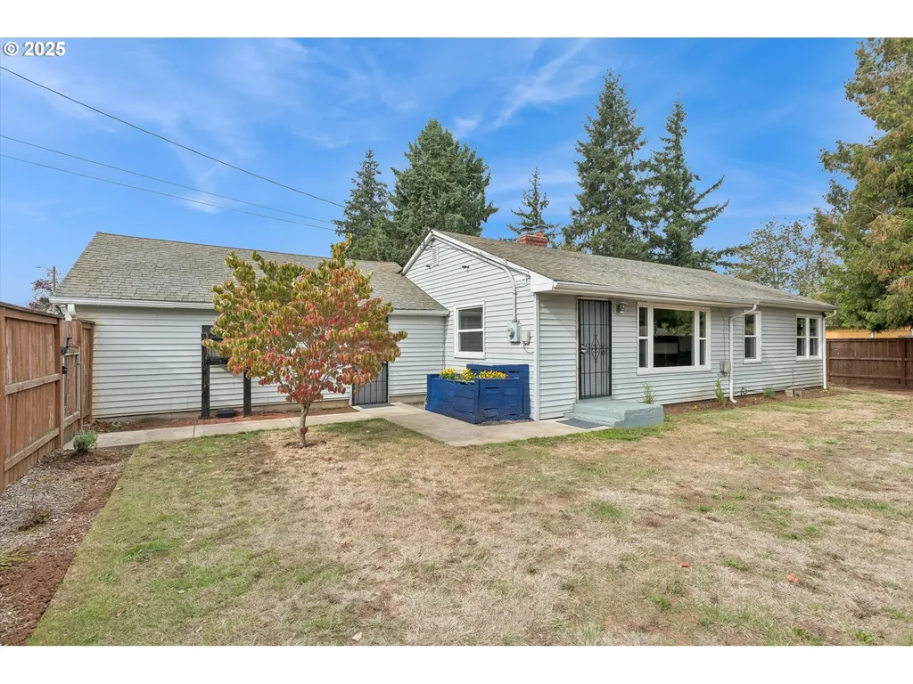 1751 SE 162nd Avenue Portland OR 97233