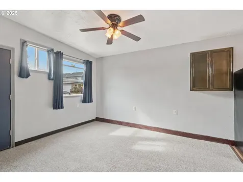 1751 SE 162nd Avenue Portland OR 97233