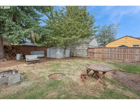 1751 SE 162nd Avenue Portland OR 97233