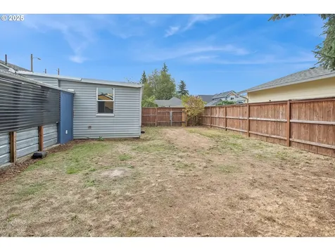 1751 SE 162nd Avenue Portland OR 97233