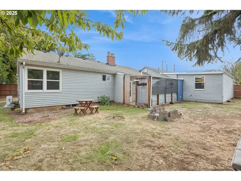 1751 SE 162nd Avenue Portland OR 97233